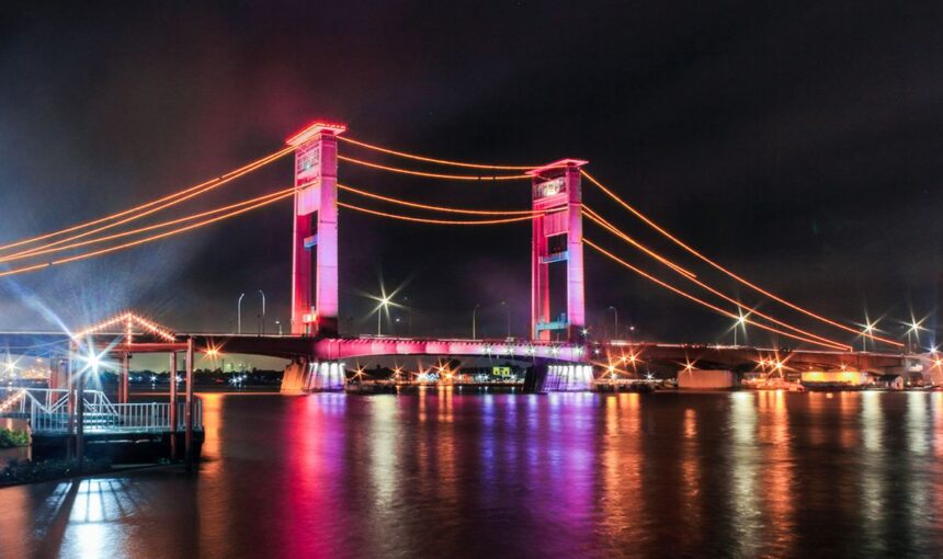 Dari Jembatan Ampera Hingga Keindahan Wisata Alam Palembang