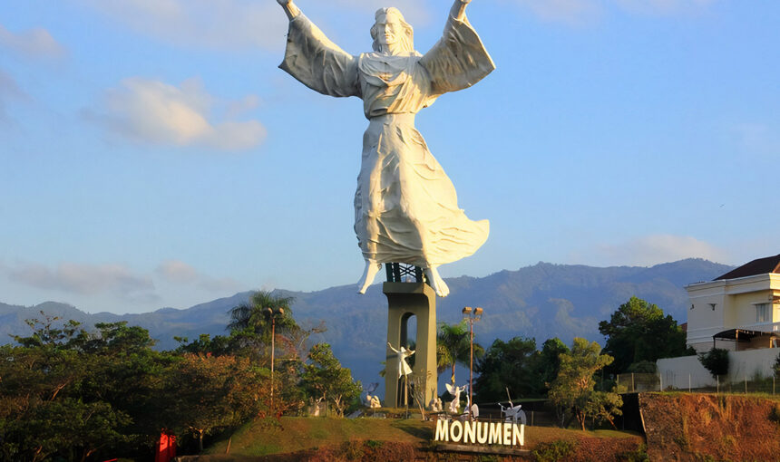 Yuk Liburan ke Sulawesi Utara! Ada Wisata Laut, Gunung, dan Kota yang Seru Abis